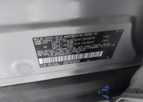 2019 Toyota Rav4 Xle Premium z USA, uszkodzony, nr VIN 2T3C1RFV0KW030325